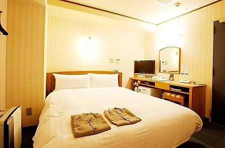 Hotel Prime Inn Тояма Екстериор снимка