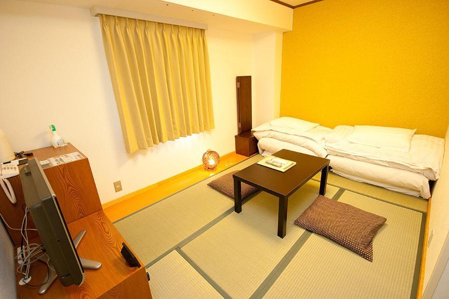 Hotel Prime Inn Тояма Екстериор снимка