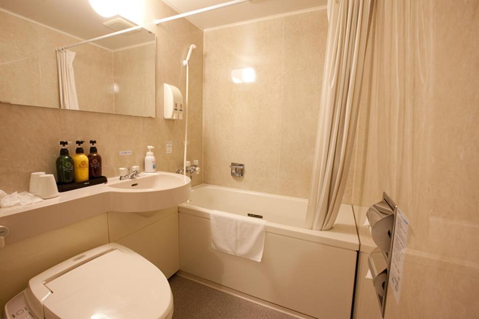 Hotel Prime Inn Тояма Екстериор снимка